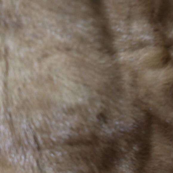 Vintage Mink or Fox Fur Stole Wrap with Pockets Old Money Glam Mob Wife OS - Picture 3 of 16